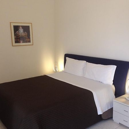 B&B Young Catane Extérieur photo
